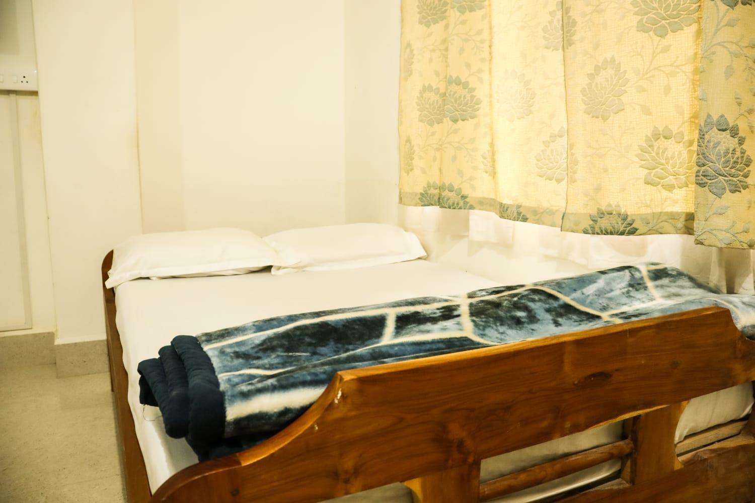 Pine Tree Lodge Shillong Buitenkant foto