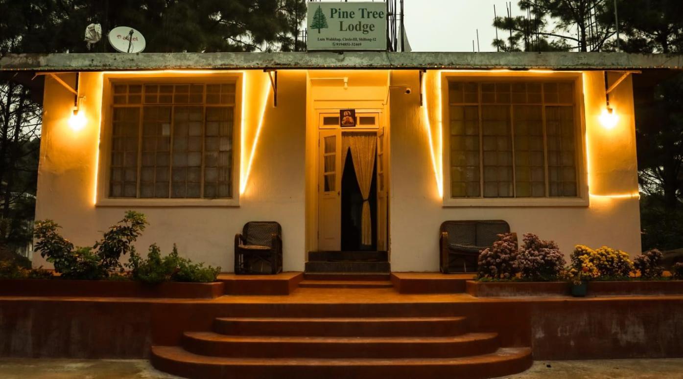 Pine Tree Lodge Shillong Buitenkant foto