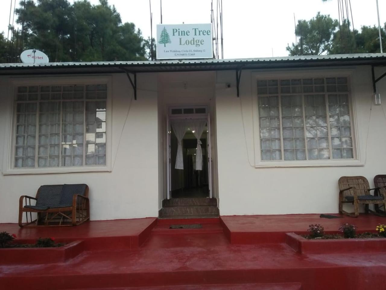 Pine Tree Lodge Shillong Buitenkant foto